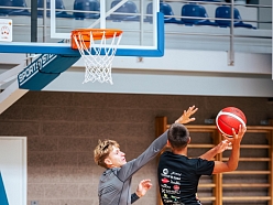 basketbola nometne