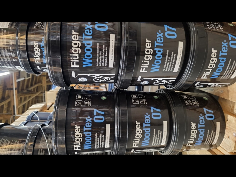 Flugger WoodTex 07 stends Profcentrs veikalā