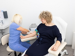 Infūziju un medikamentu ievade