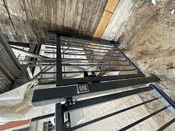 Gajeju varti ar elektrosprudu