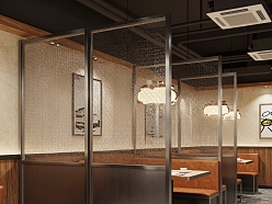 Metāla un stikla starpsienas interjerā