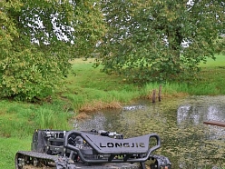 Zāles pļaušana nogāzēs