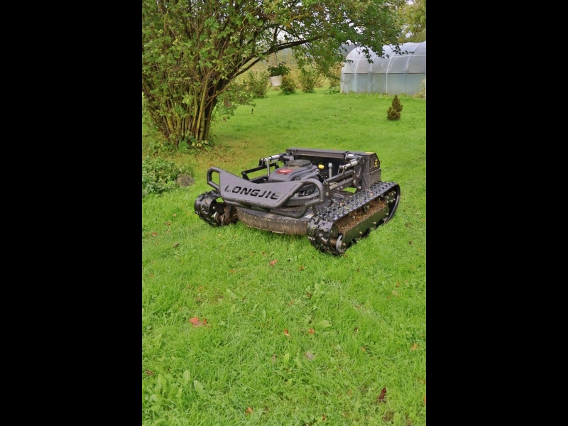 Zāles pļāvēju robotu tirdzniecība