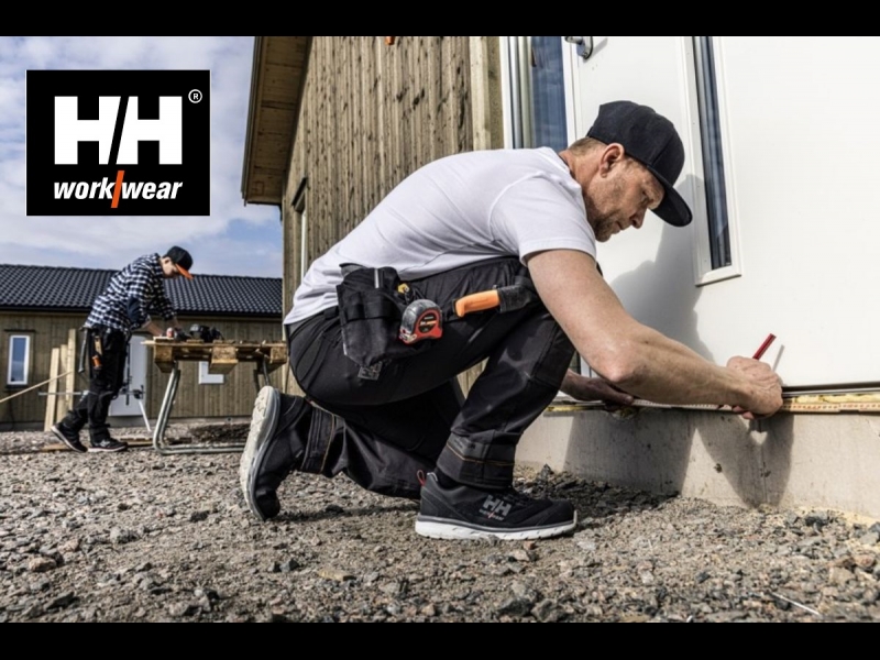 Helly Hansen darba apavi un apģērbi