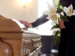 bēru organizēšana