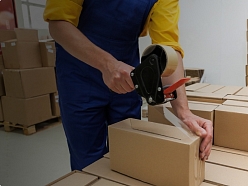 iepakojuma materiālu piegādātājs