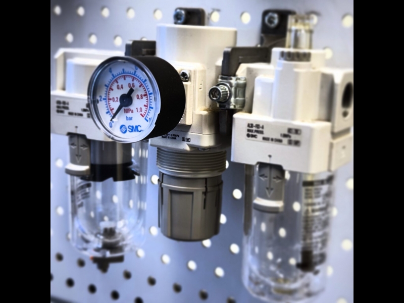 Industriālie komponenti