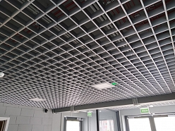 Piekaramo griestu montāža