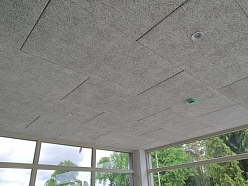 Slēptā griestu sistēma