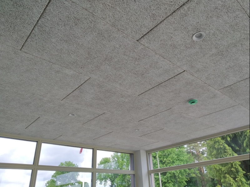 Slēptā griestu sistēma