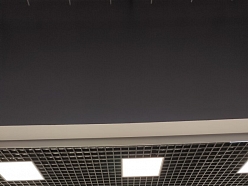 Piekaramie griesti ar gaismekļiem