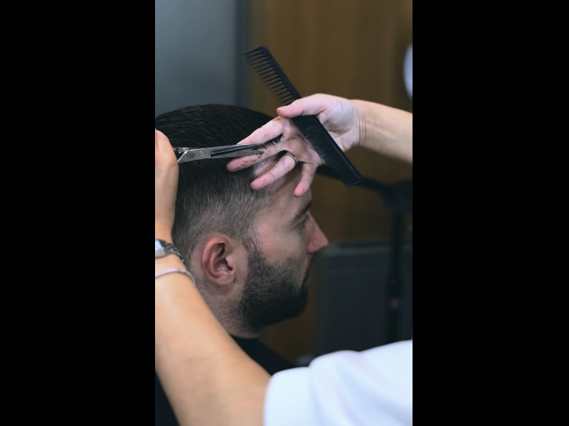 Vīriešu matu griezums