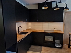 virtuves mēbeļu montāža