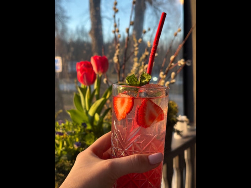 Kārums - M, SIA kafejnīca