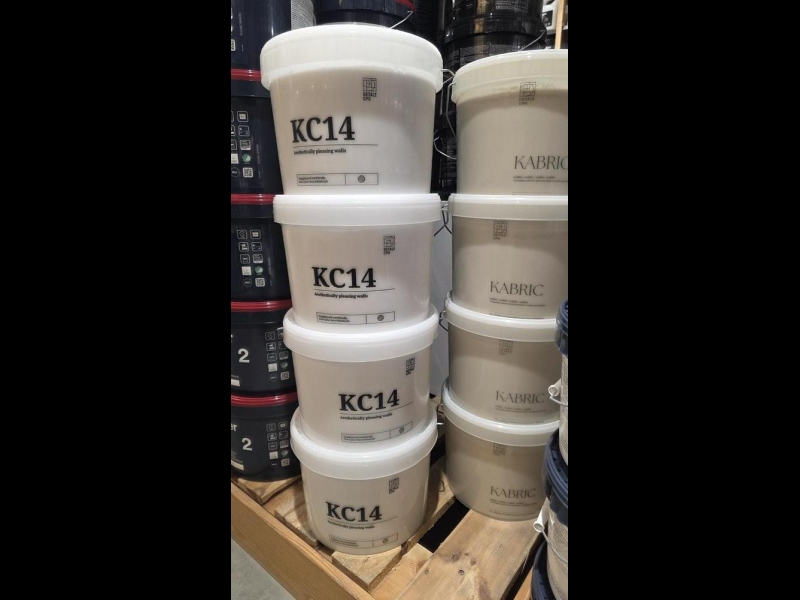 Kabric un KC14 stends Profcentrs veikalā