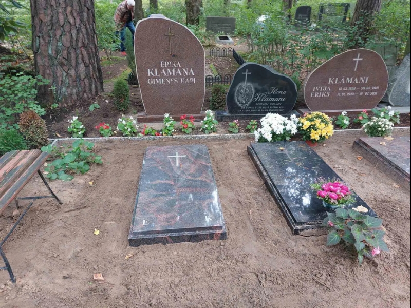 Šķērsiela, IK - kapa apmale