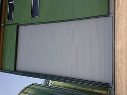 Lielizmera pacelamie vārti