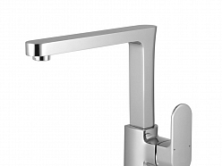 Maisītājs virtuves izlietnei