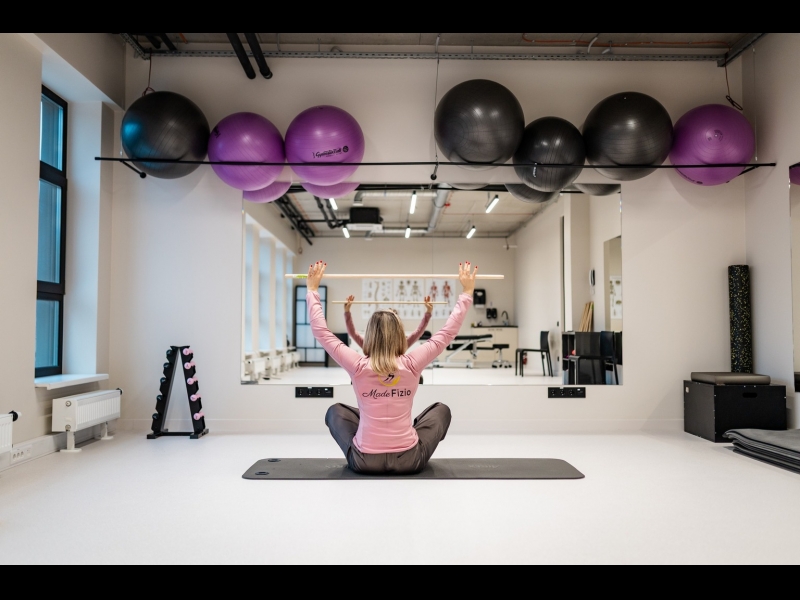 Speciāli vingrinājumi, kas uzlabo ķermeņa elastību un kustību spējas.