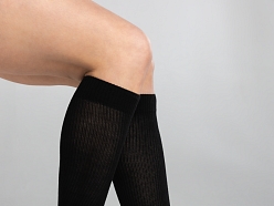 Medicīniskās kompresijas pusgarās zeķes Cotton Comfort (2)