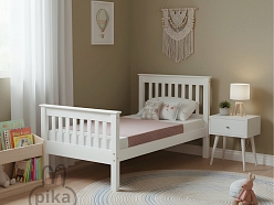 Klasiska bērnu gulta balta