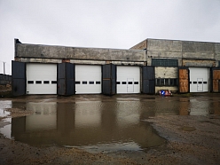 Paceļamo vārtu nomaiņa