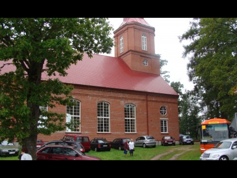 Liezēres baznīca