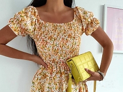 Dzeltena vasaras kleita.