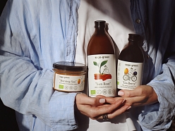 sage-green, SIA produkcija