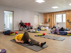 kvalitatīva aprūpe