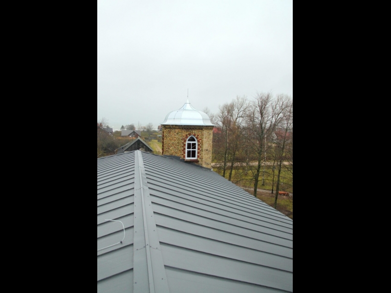 Atjaunots baznīcas kupols