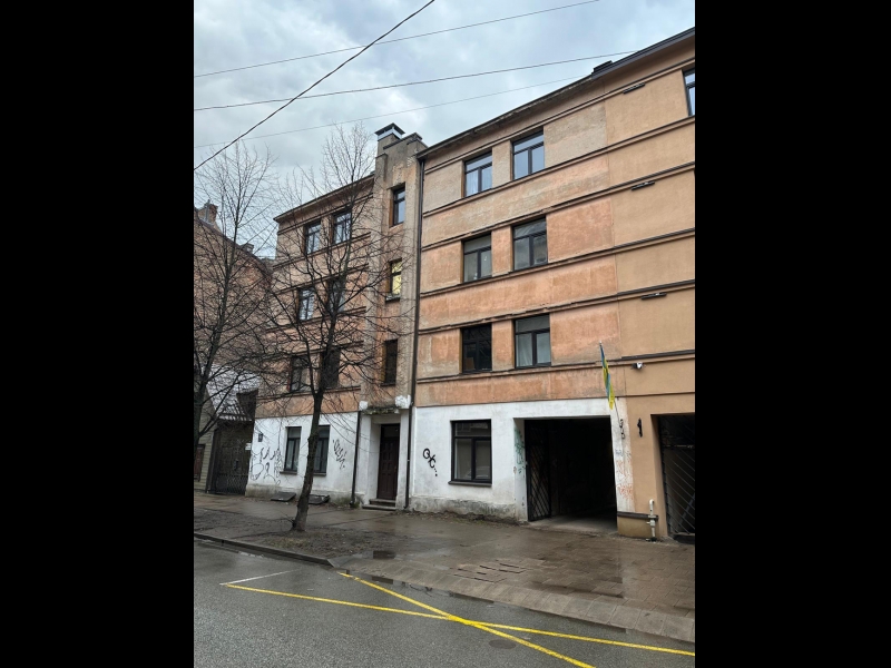 Stabu 111 ēkas fasāde