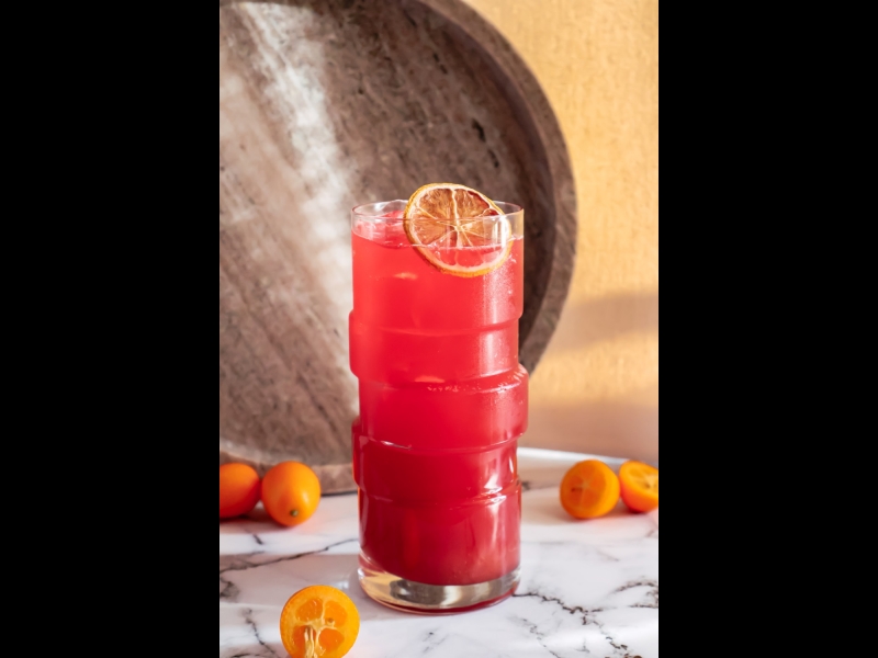 Summer Spritz- atsvaidzinošs kokteilis ar citrusīgu vieglumu un vasaras dzirksti