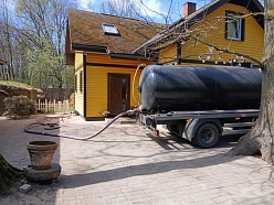 kanalizācijas izsūknēšana