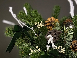 Svētku kompozīcija