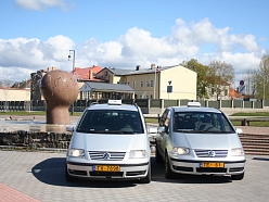 Taksometri ar 2 vadītājiem - aizvedīsim jūsu auto!