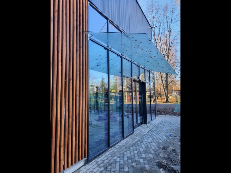 Tirdzniecības centrs, Ziepniekalns, Rīga