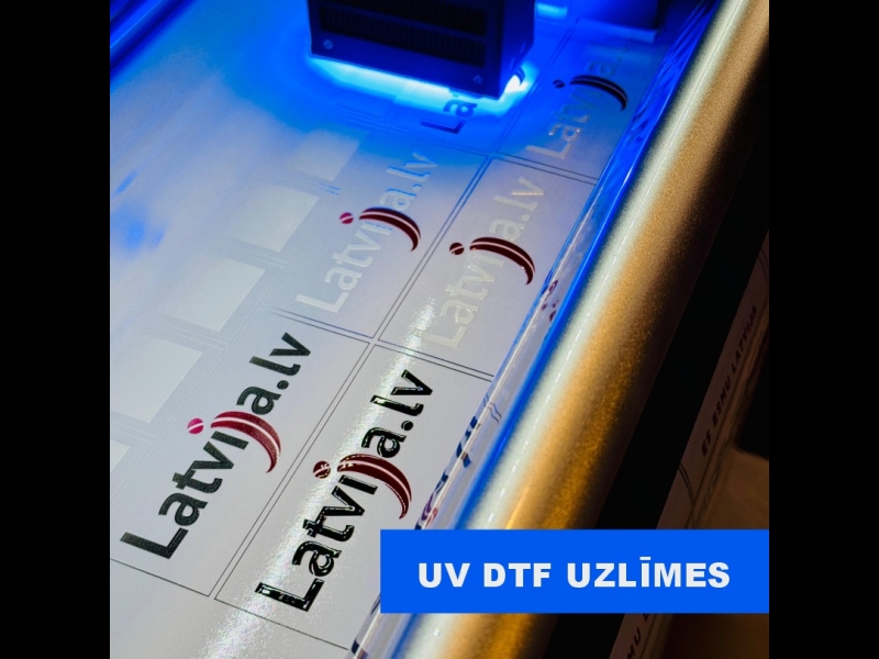 UV DTF uzlīmes