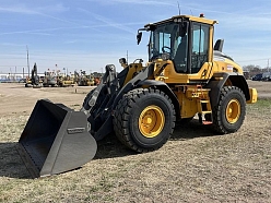 VOLVO frontālo iekrāvēju rezerves daļas
