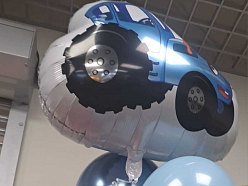 Balonu kompozīcija zēnam