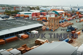 Kaislība pret koku…
"DVK Timber" ir Latvijas zīmols, kas specializējas kokmateriālu tirdzniecībā un koka konstrukciju ražošanā. Visi mūsu produkti – pirtis, dārza mājiņas, puķu kastes un citi dārza risinājumi – ir radīti ar rūpību un pieredzi.