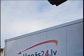 Pārcelšanās pakalpojumi.