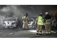 Vairākas naktis pēc kārtas gan Zviedrijā, gan Dānijā notikusi masveida automašīnu dedzināšana.