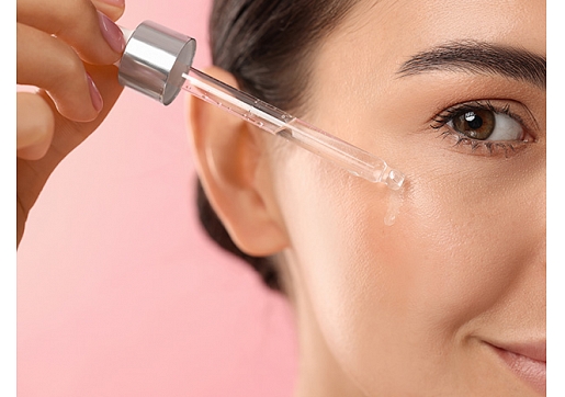 Hialuronskābe – sabiedrotais mitrināšanā un atjaunošanā