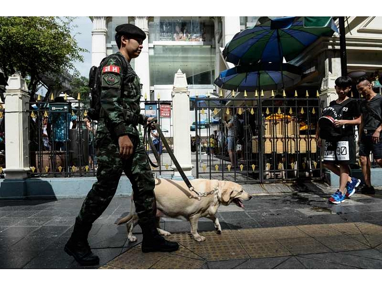 Sprādzienos Taizemē četri upuri un 19 ievainotie.