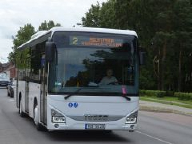 "Jēkabpils autobusu parks"  testē jaunu autobusu