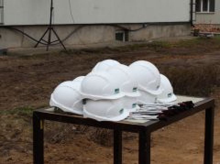 Noslēgumam tuvojas Rēzeknes slimnīcas renovācijas darbi