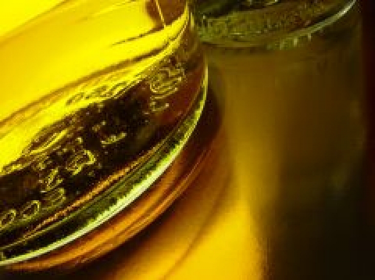 Sajaucot ar alkoholu, Latgalē vīrietis iedzer amonjaku un saindējas