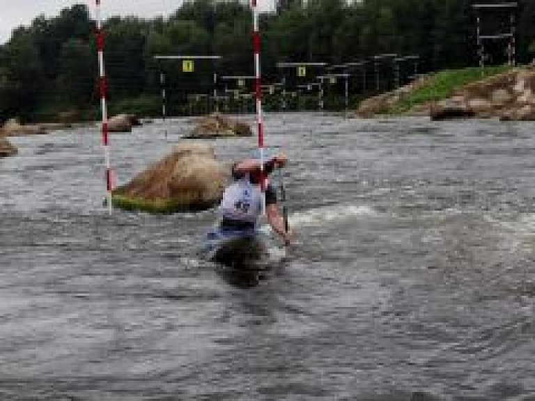 Kanoe airētājam Iļjinam 12.vieta Eiropas čempionāta 1000 metru distancē