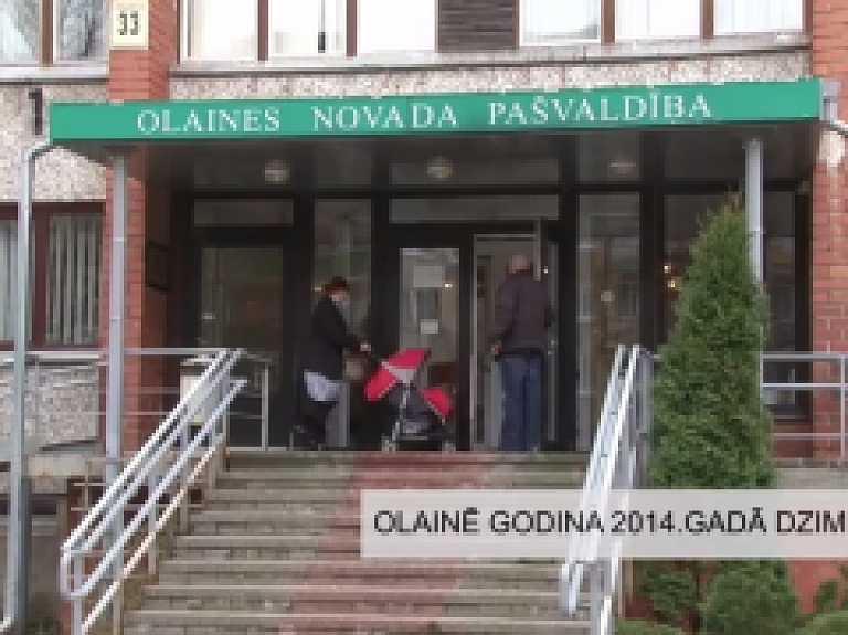 Latgales Reģionālā TV: Olainē godināti 2014.gada jaundzimušie